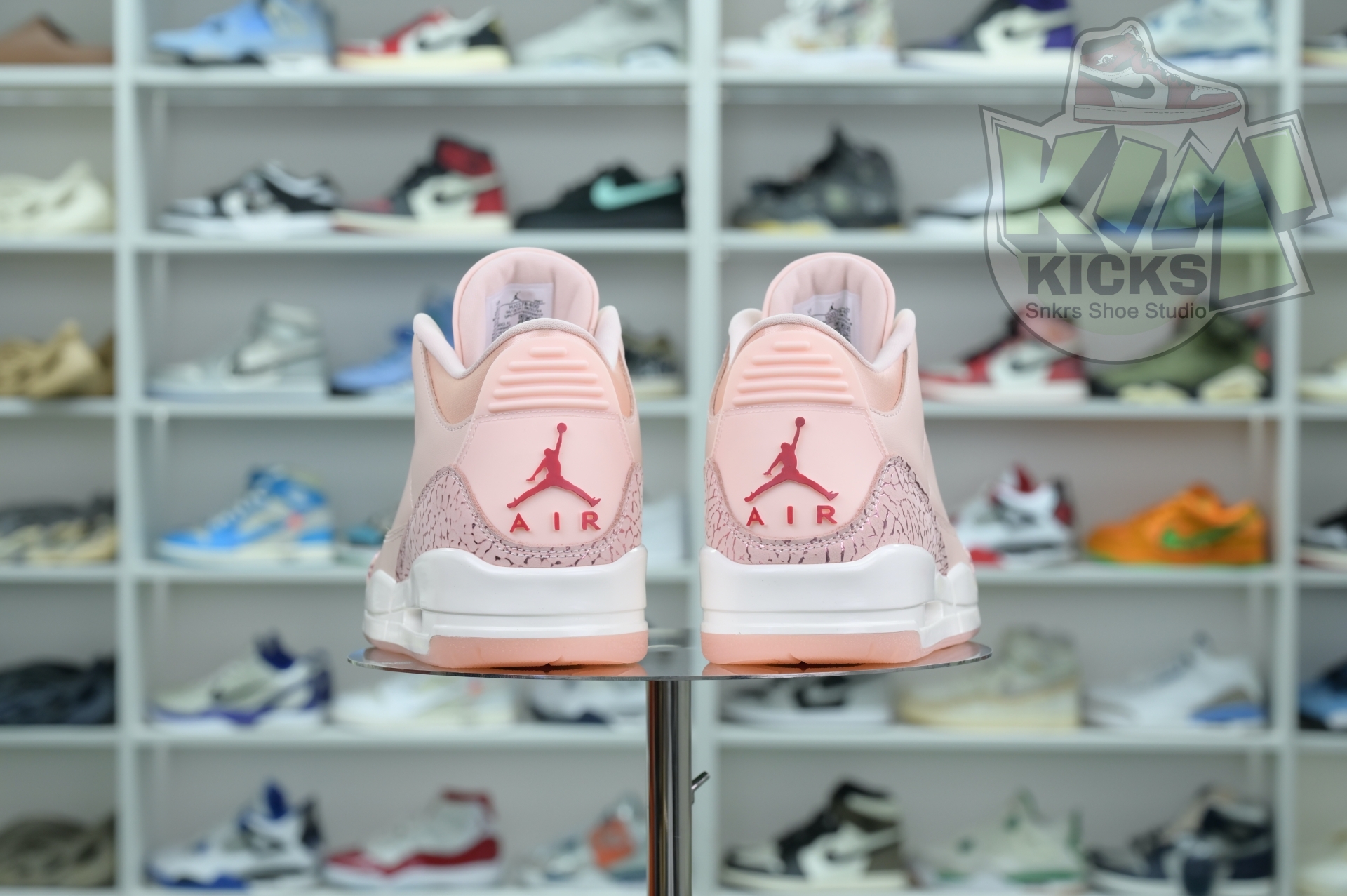 Kimi kick Jordan Air Jordan 3 Valentine's Day