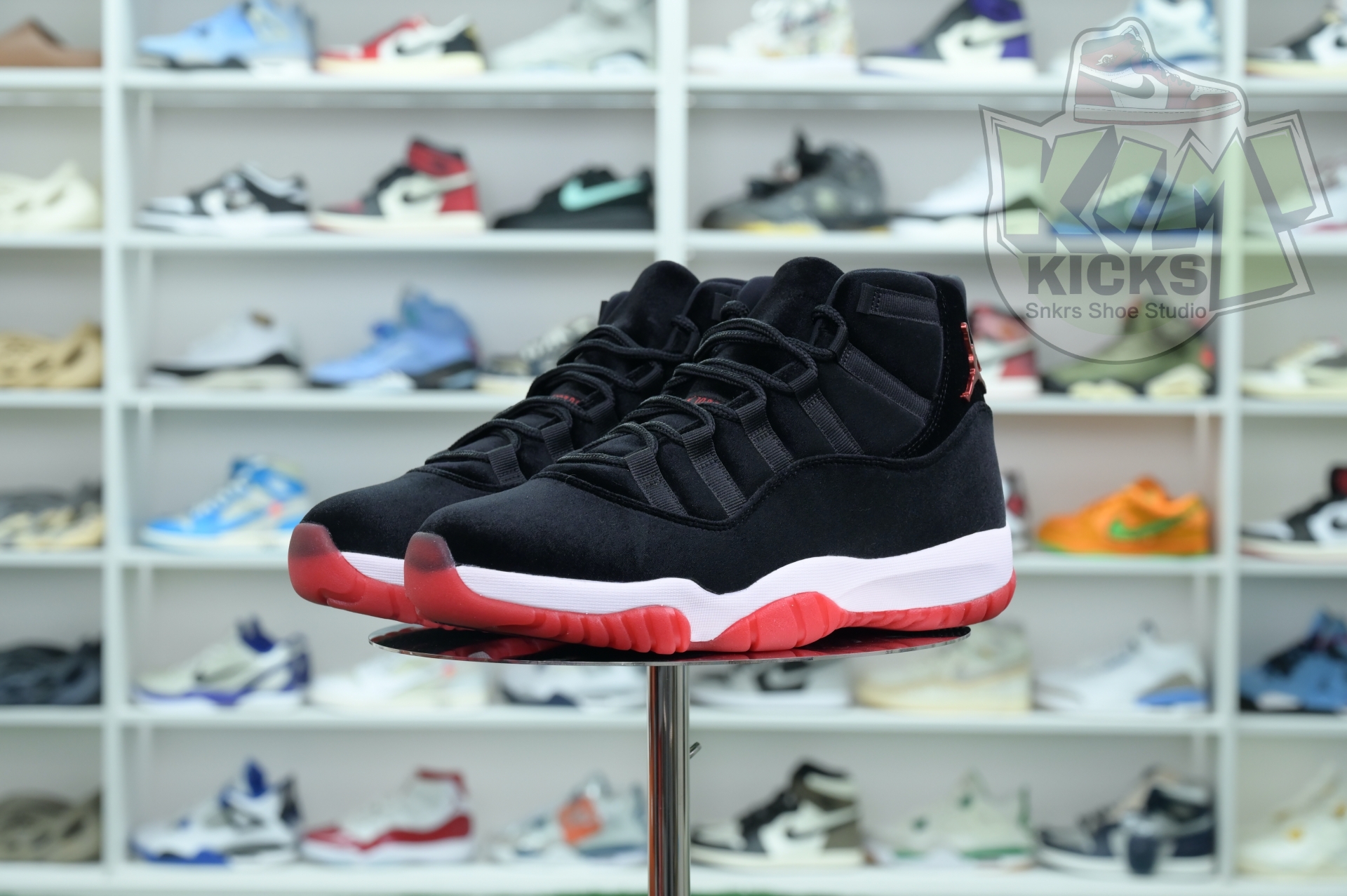 Kimi kick Jordan Air Jordan 11 WMNS