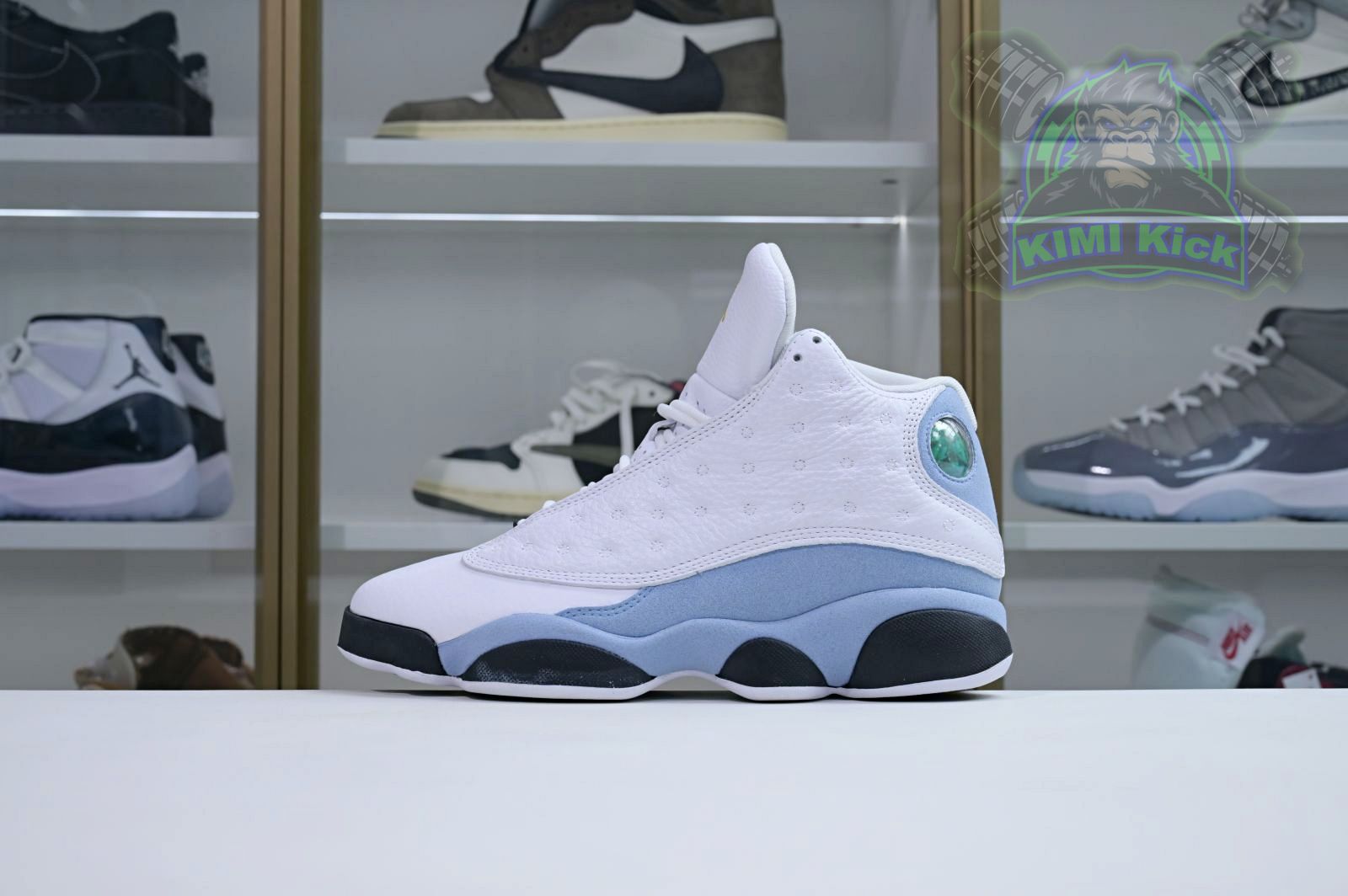 Kimi kick Air Jordan 13“Blue Grey”