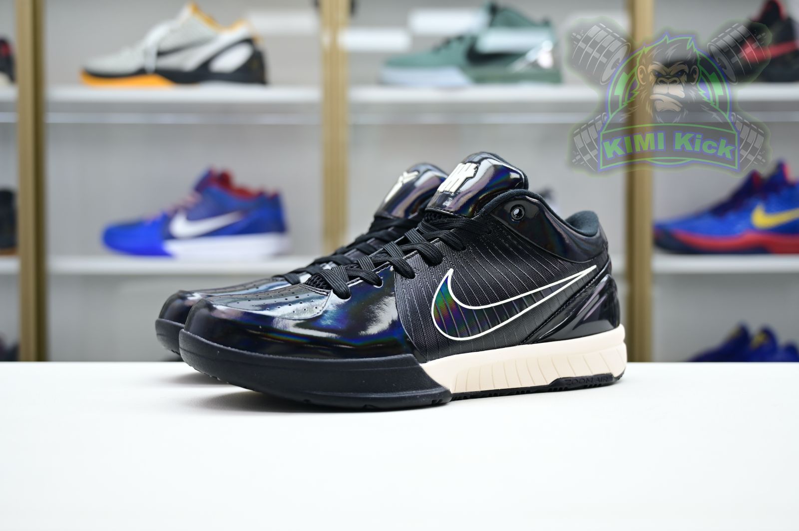 Kimi kick UNDEFEATED x Nike Zoom Kobe 4 Protro