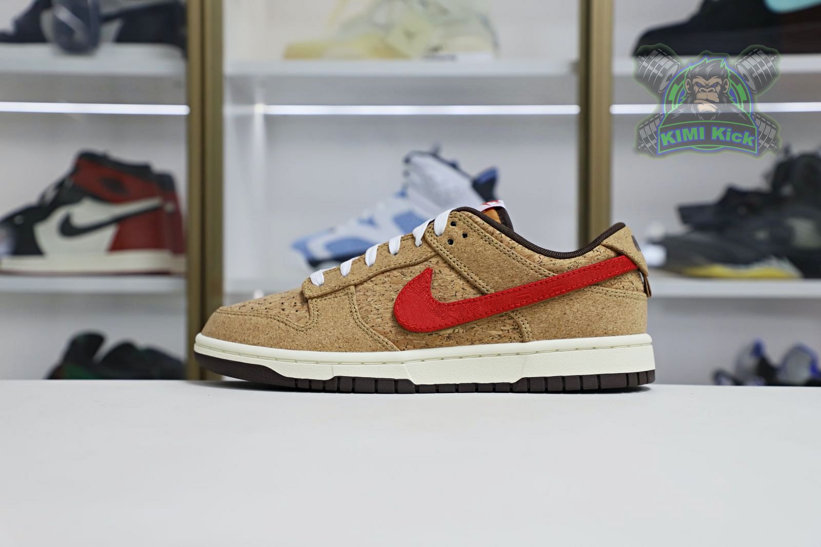 Kimi kick CLOT xNike Dunk LowSP CNGCEL