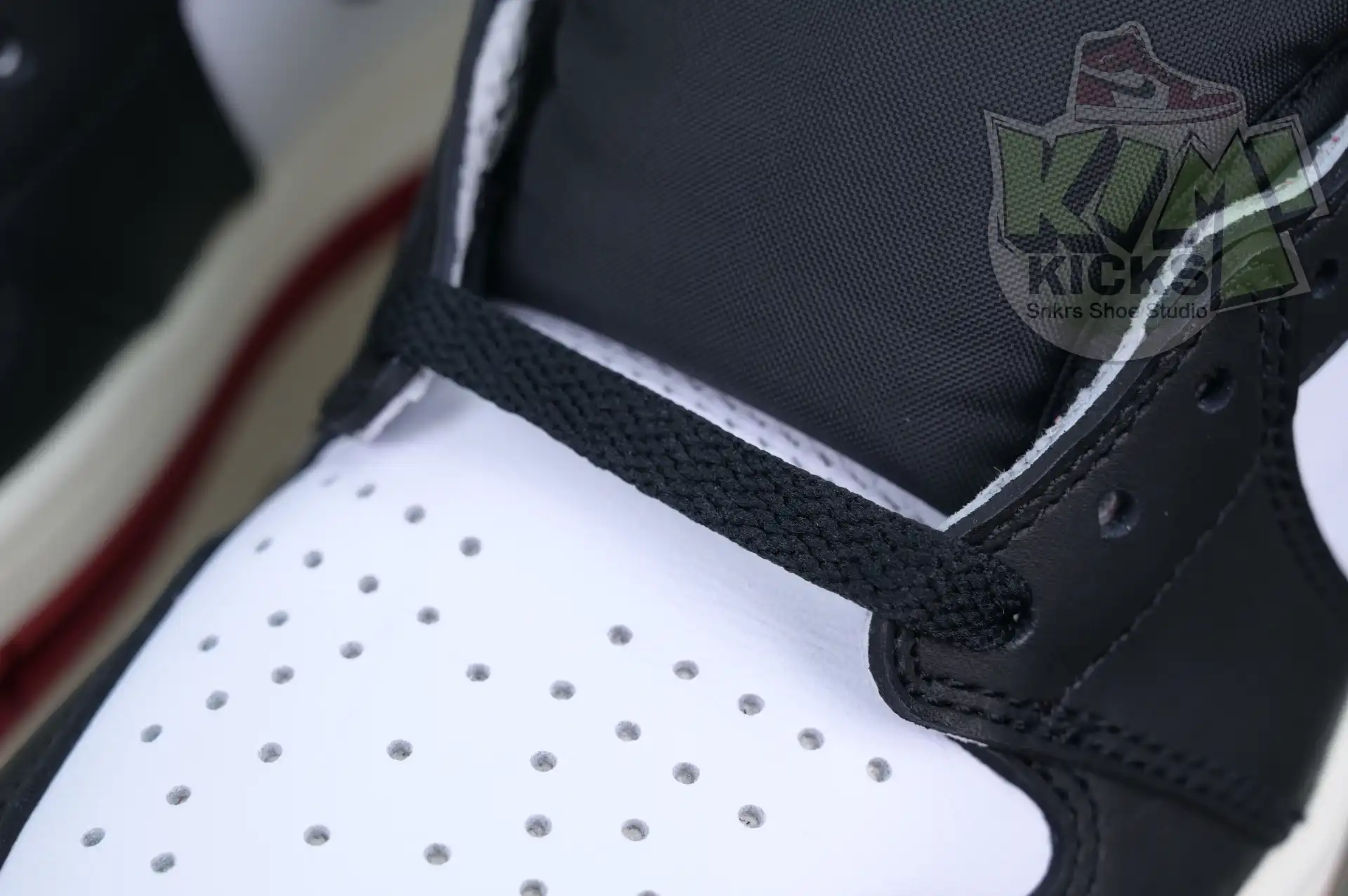 Kimikick Jordan Air Jordan 1High OG“Black Toe Reimagined”