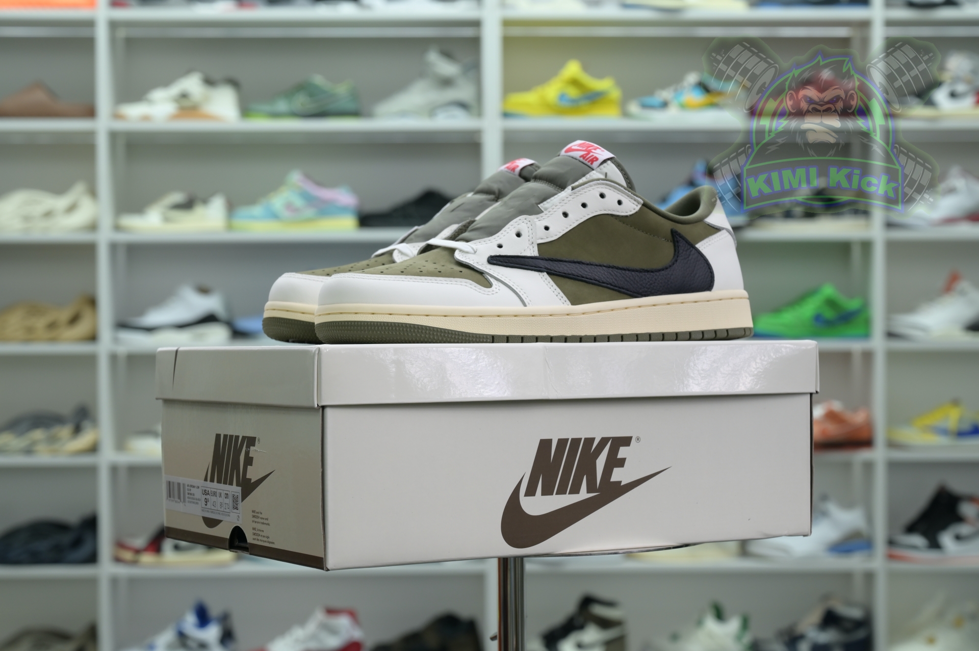 Kimi kick Travis Scottx Jordan Air Jordan 1Low OG “Medium Olive”