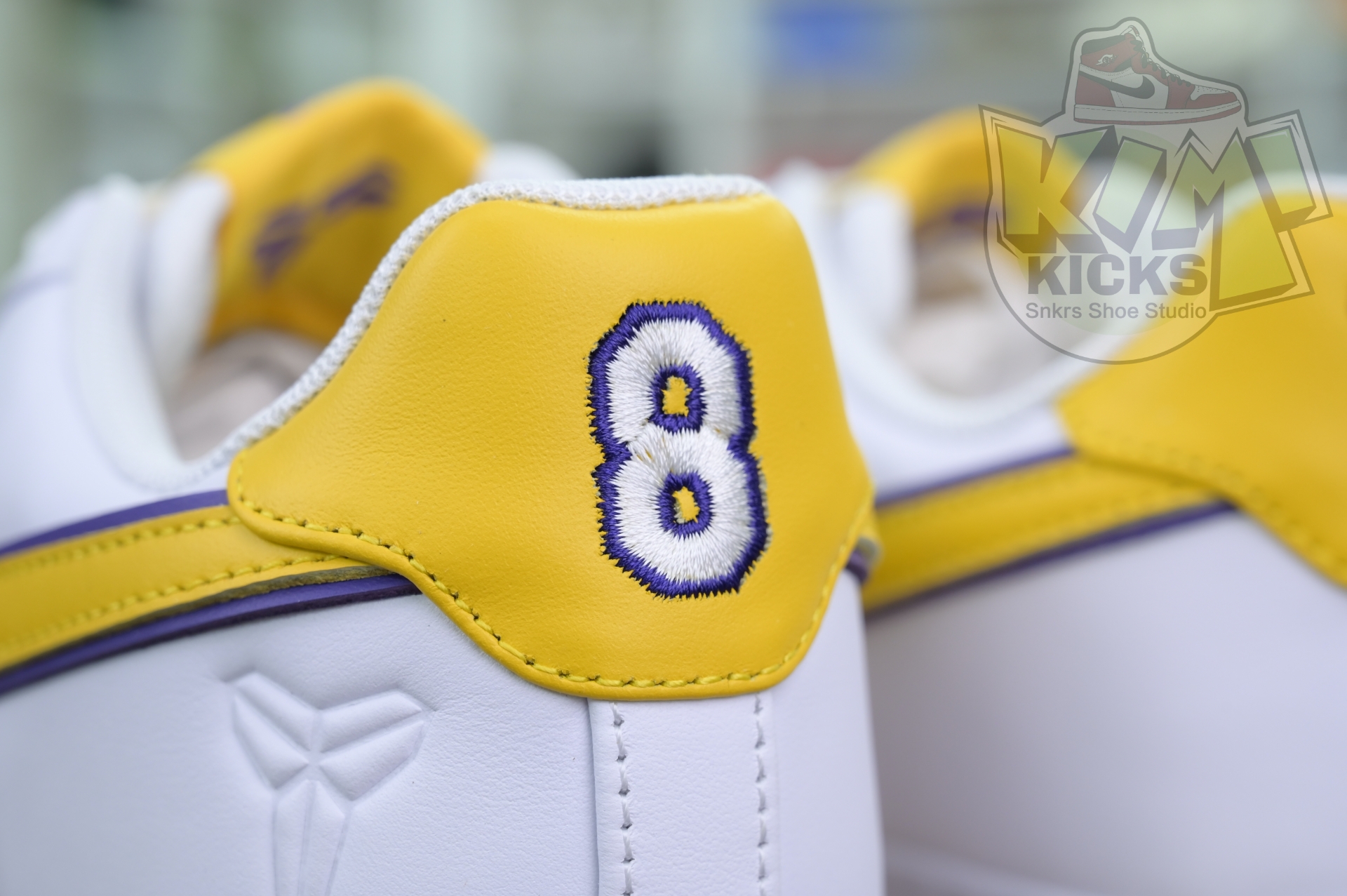 Kimi kick Kobe Bryant x Nike Air Force 1