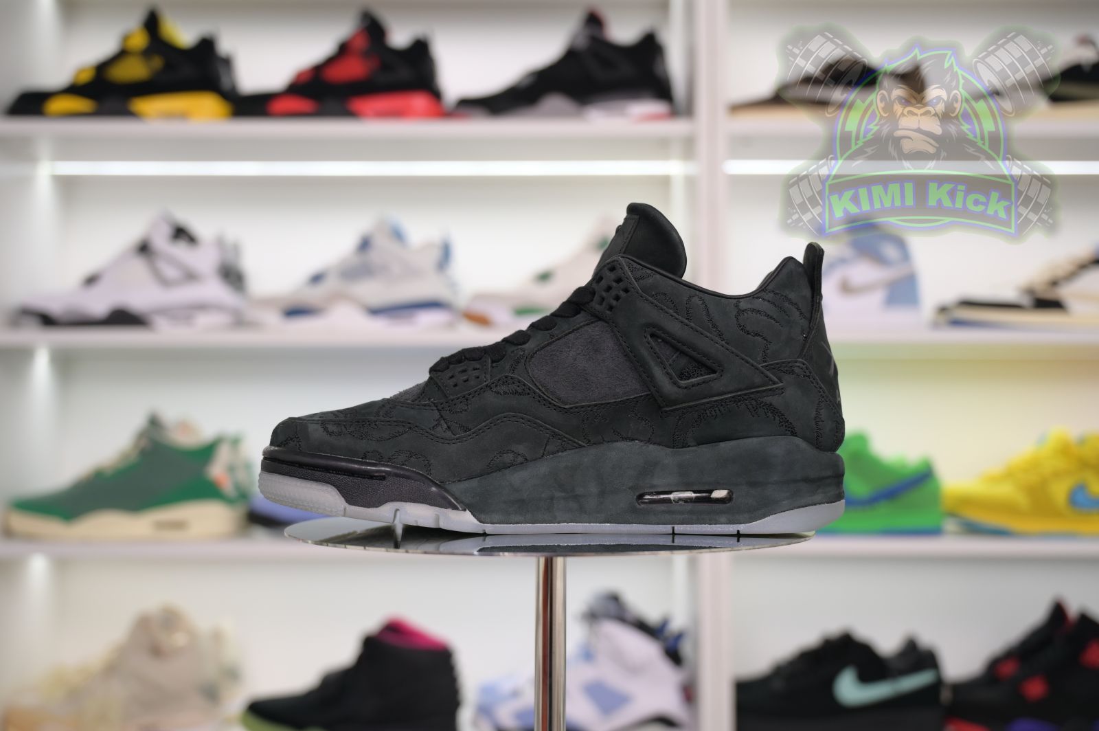 Kimi kick Jordan Air Jordan 4 kaws black