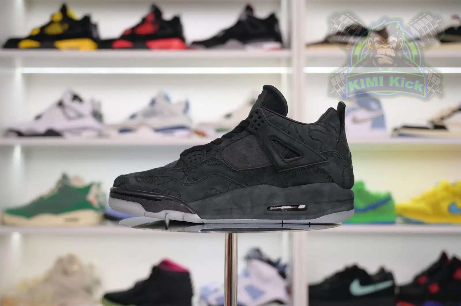 Kimikick Jordan Air Jordan 4 kaws black