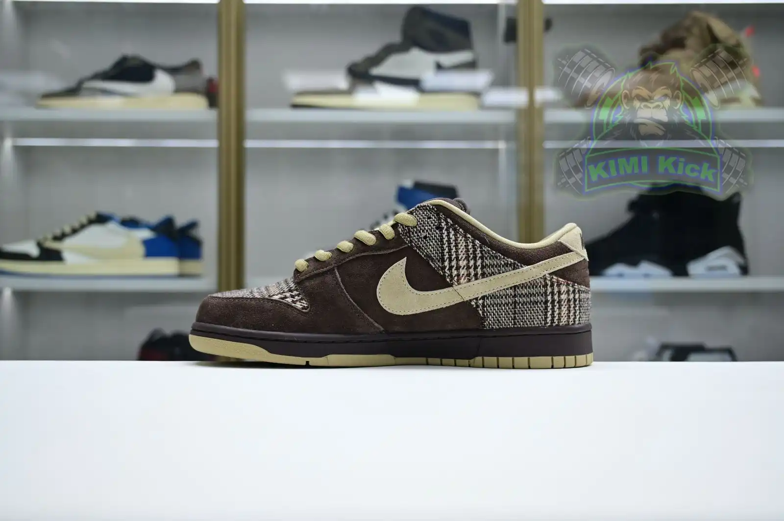 Kimikick Nike Dunk SB Low Tweed