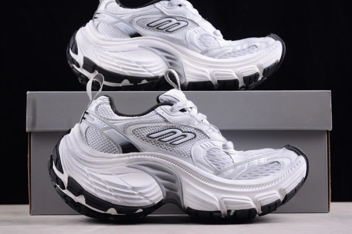 10xl sneaker w2mv ModernLook 2204