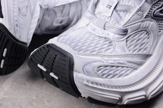 10xl sneaker w2mv ModernLook 2204