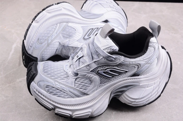 10xl sneaker w2mv ModernLook 2204