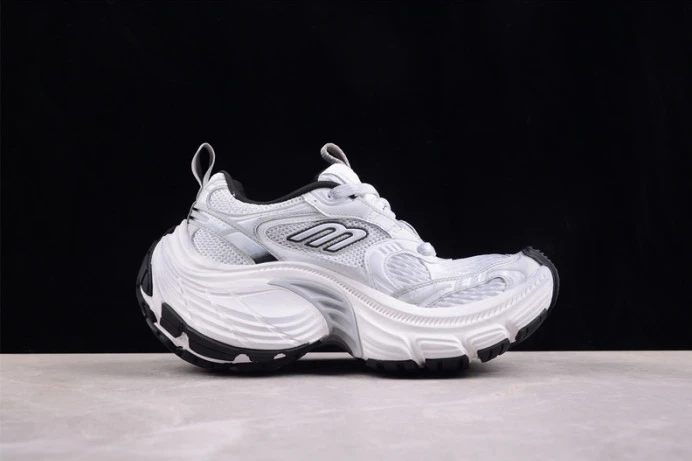 10xl sneaker w2mv ModernLook 2204