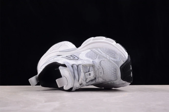 10xl sneaker w2mv ModernLook 2204