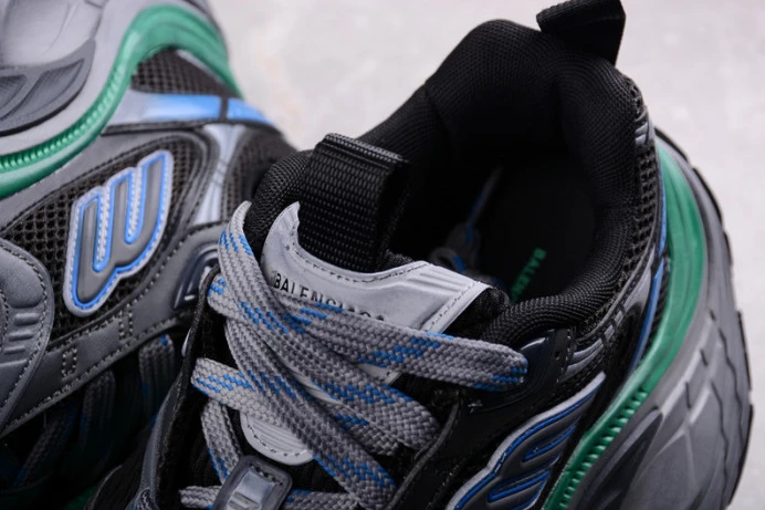 10xl sneaker w2mv ModernLook 2206
