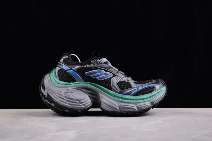 10xl sneaker w2mv ModernLook 2206