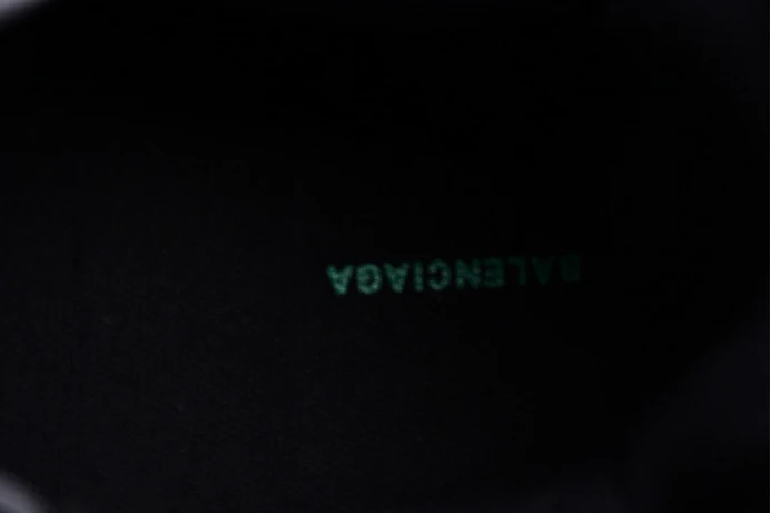 10xl sneaker w2mv ModernLook 2206