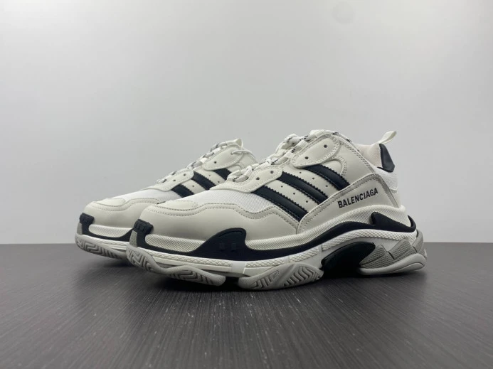 ADIDAS X BLCG TRIPLE S SNEAKER 710021 W3RN2 GoodFit 2497