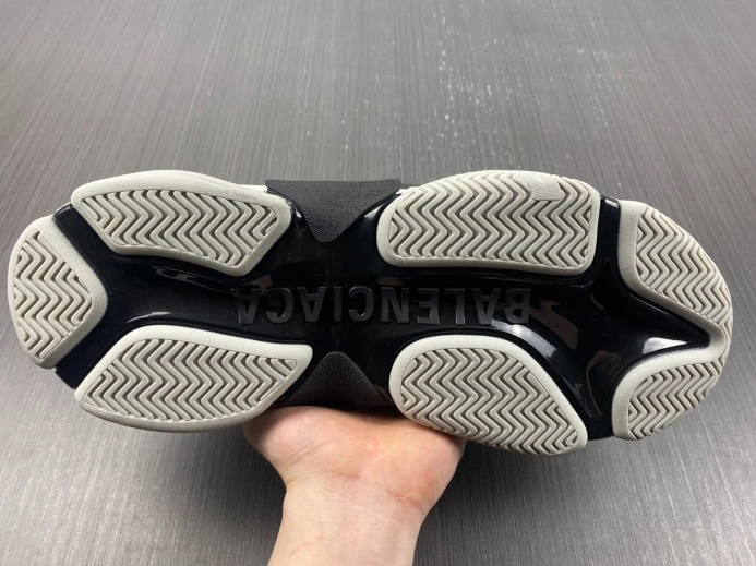 ADIDAS X BLCG TRIPLE S SNEAKER 710021 W3RN2 GoodFit 2497