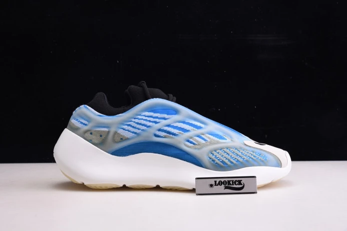 ADIDAS YEEZY 700 V3 GLOW IN THE DARK G UrbanStyle 379