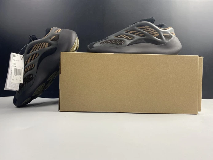ADIDAS YEEZY 700 V3 GY EasyMatch 359
