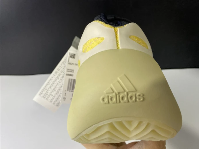 ADIDAS YEEZY 700 V3 SRPHYM"G Trendy 365