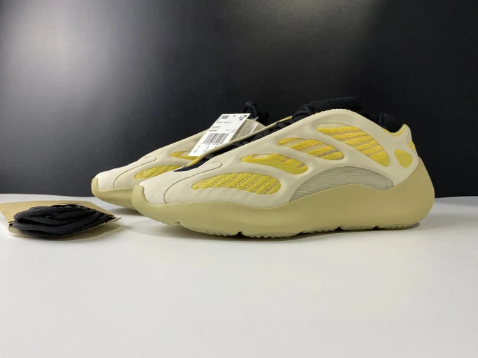 ADIDAS YEEZY 700 V3 SRPHYM"G Trendy 365