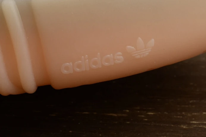 ADIDAS YEEZY 750 BOOST LIGHT GREY GUM GLOW DARK BB Affordable 381