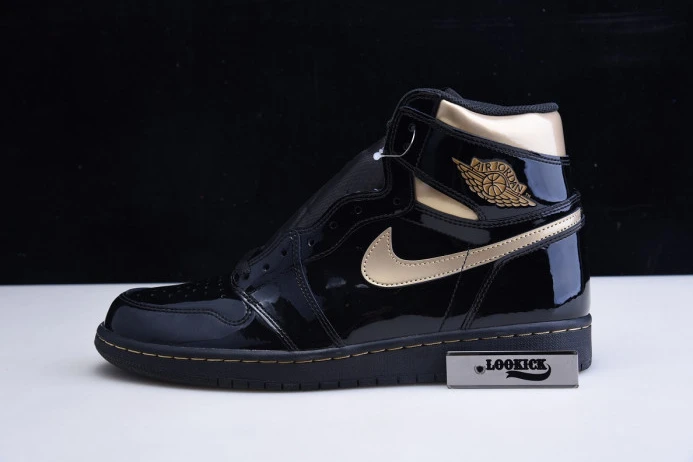 AIR JORDAN 1 RETRO HIGH BLACK METALLIC GOLD (2020) 555088- TopPick 846