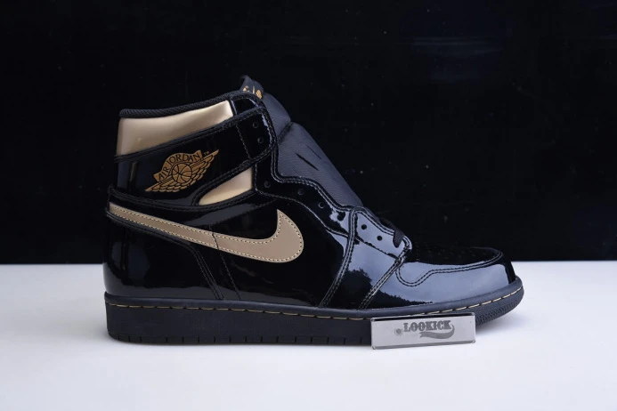 AIR JORDAN 1 RETRO HIGH BLACK METALLIC GOLD (2020) 555088- TopPick 846