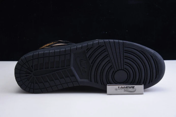 AIR JORDAN 1 RETRO HIGH BLACK METALLIC GOLD (2020) 555088- TopPick 846