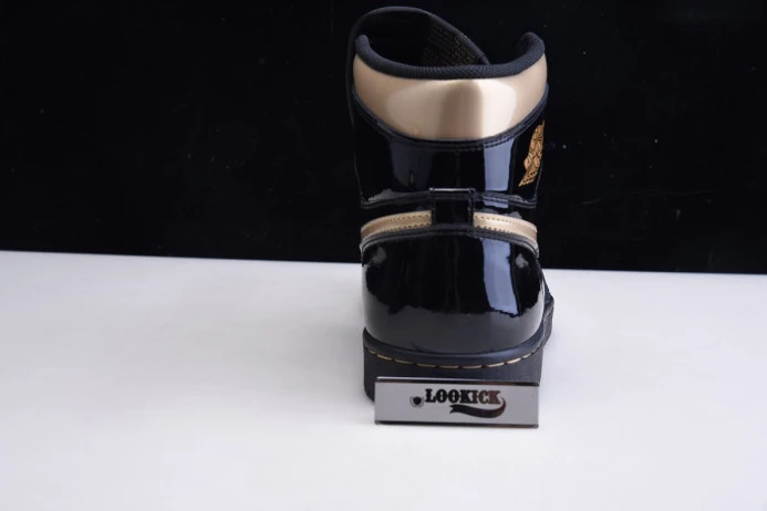 AIR JORDAN 1 RETRO HIGH BLACK METALLIC GOLD (2020) 555088- TopPick 846
