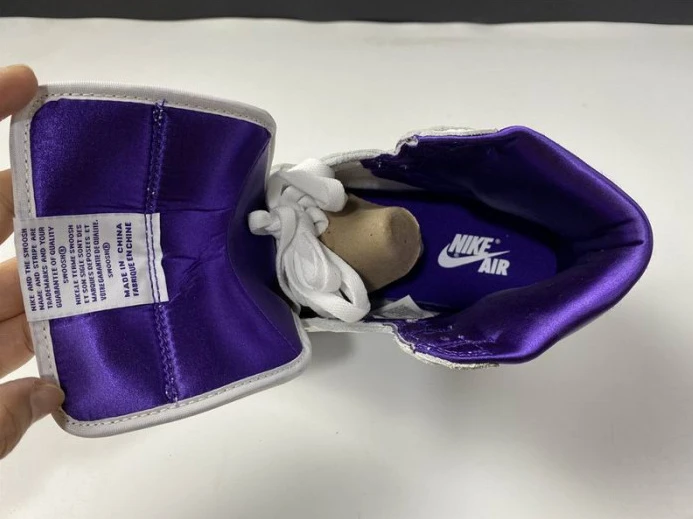 AIR JORDAN 1 RETRO HIGH COURT PURPLE CD0461- Fashionable 822