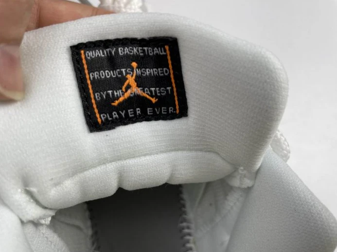AIR JORDAN 11 RETRO LOW BRIGHT CITRUS AH7860- DailyWear 687