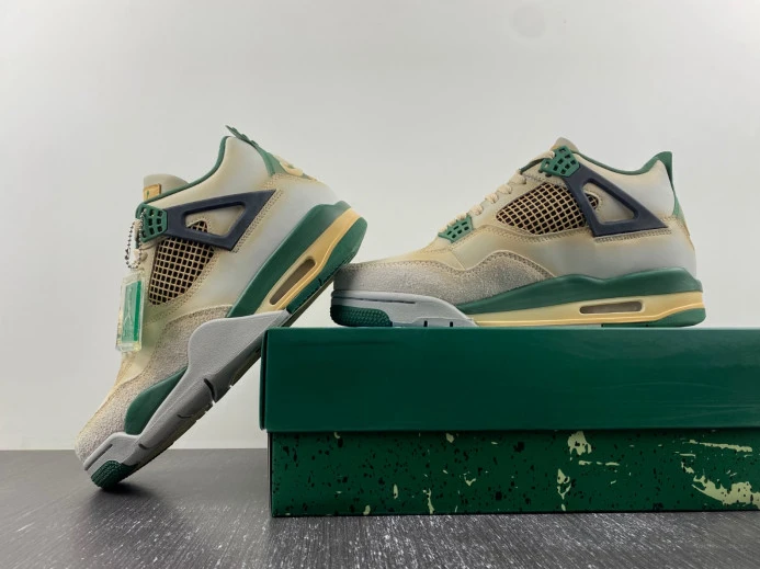 AIR JORDAN 4 "DRAGON YEAR" CUSTOM DC7770- Affordable 535