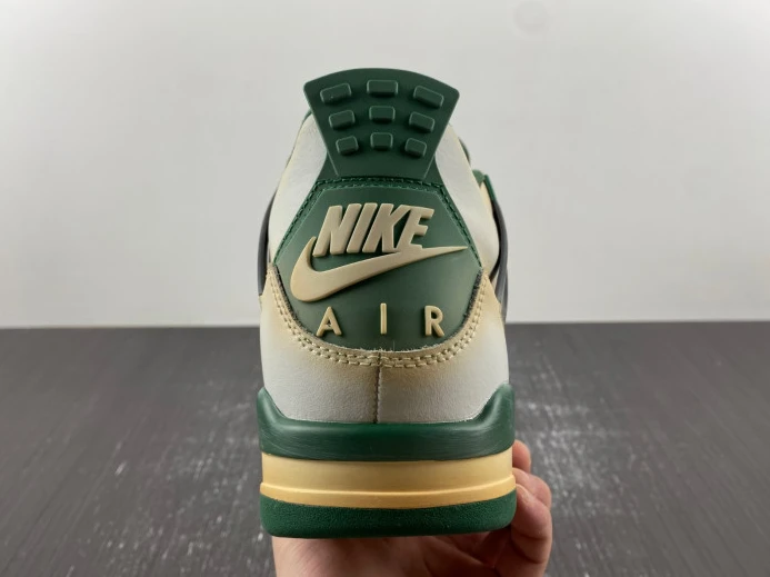 AIR JORDAN 4 "DRAGON YEAR" CUSTOM DC7770- Affordable 535