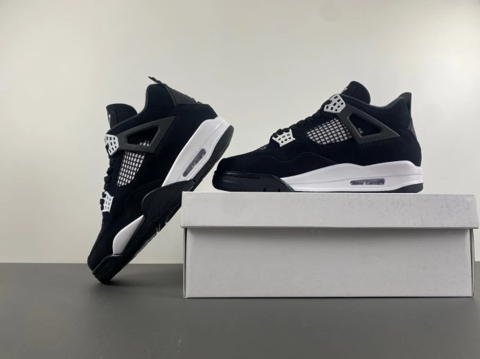 AIR JORDAN 4 "WHITE THUNDER" FQ8138- HighQuality 549