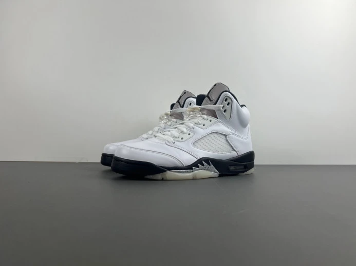 AIR JORDAN 5 RETRO 'WHITE BLACK' DD0587- EasyMatch 565