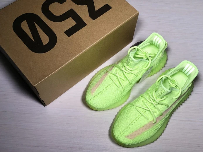 Adidas Yeezy Boost 350 V2 Glow in the Dark EG UrbanStyle 331