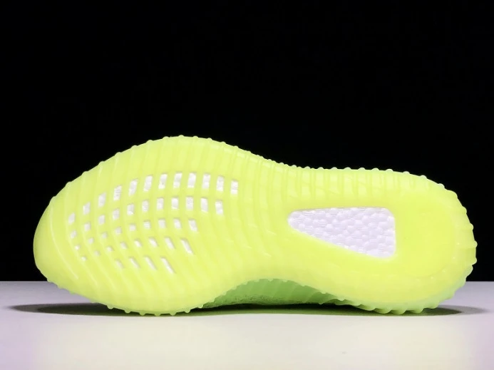 Adidas Yeezy Boost 350 V2 Glow in the Dark EG UrbanStyle 331