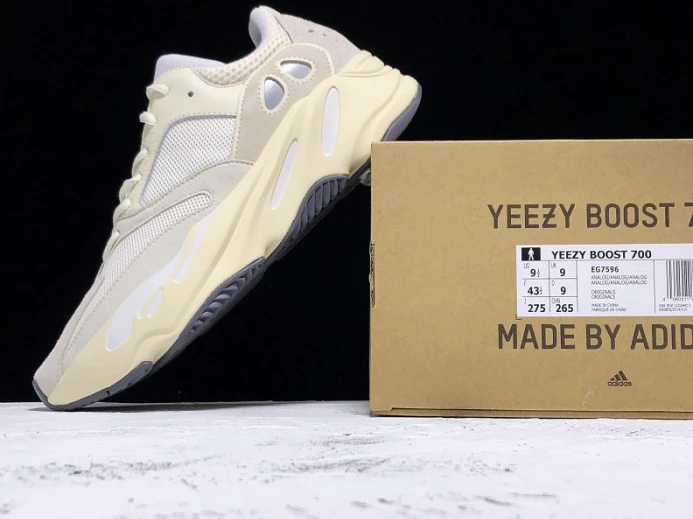 Adidas Yeezy Boost 700 Analog EG Popular 404