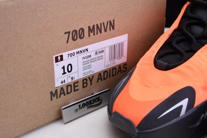 Adidas Yeezy Boost 700 MNVN Orange FV Popular 471