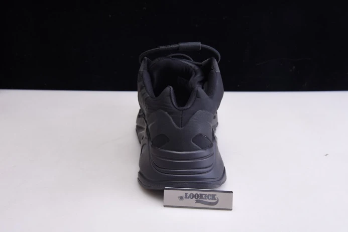 Adidas Yeezy Boost 700 MNVN Triple Black FV GoAnywhere 473