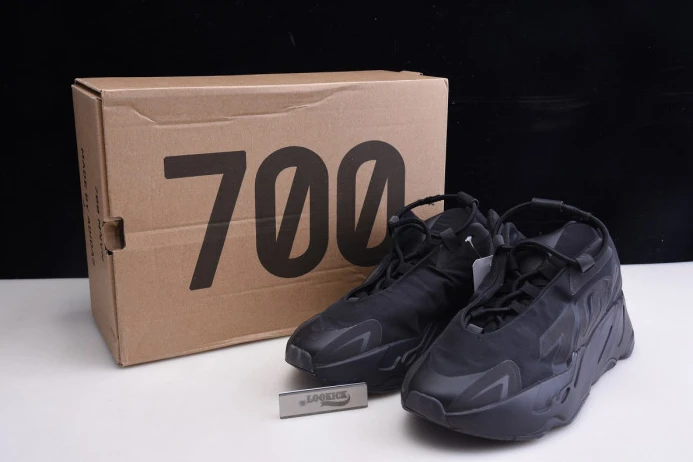Adidas Yeezy Boost 700 MNVN Triple Black FV GoAnywhere 473