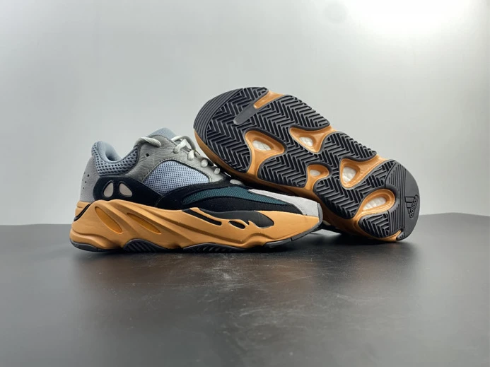 Adidas Yeezy Boost 700 V2 Sun GW WellDesigned 376