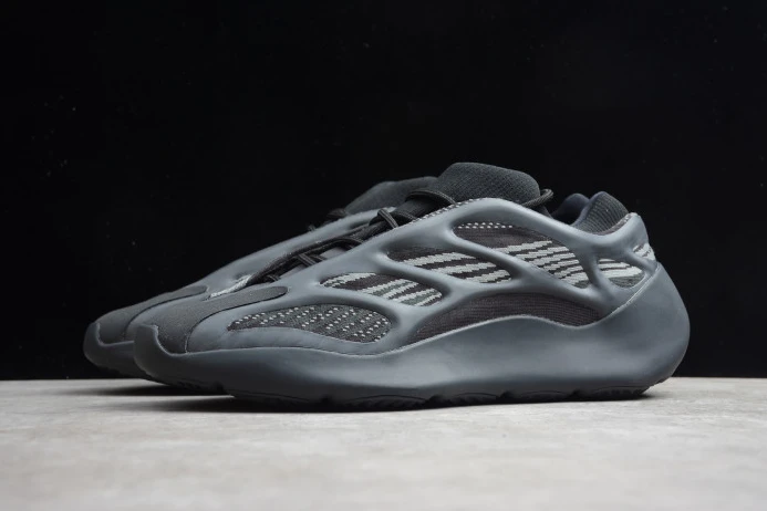 Adidas Yeezy Boost 700 V3 Black H SmartChoice 462