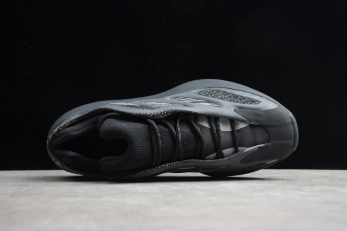 Adidas Yeezy Boost 700 V3 Black H SmartChoice 462