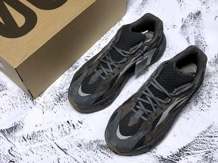 Adidas Yeezy Boost 700 v2 Geode EG Affordable 470