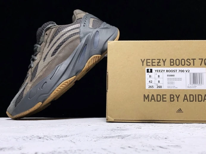 Adidas Yeezy Boost 700 v2 Geode EG Affordable 470