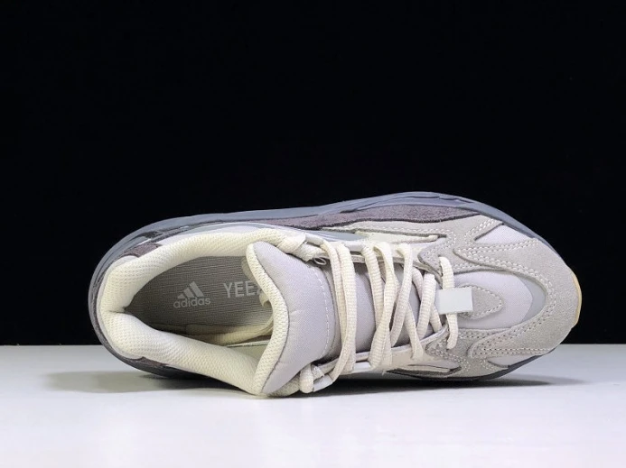 Adidas Yeezy Boost 700 v2 Tephra FU ModernLook 468