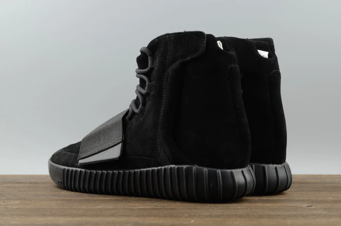 Adidas Yeezy Boost 750 Triple Black Cblack BB WellDesigned 377