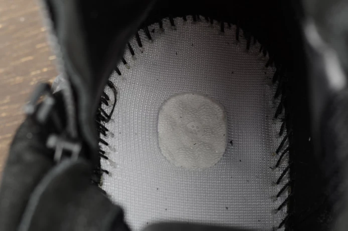 Adidas Yeezy Boost 750 Triple Black Cblack BB WellDesigned 377